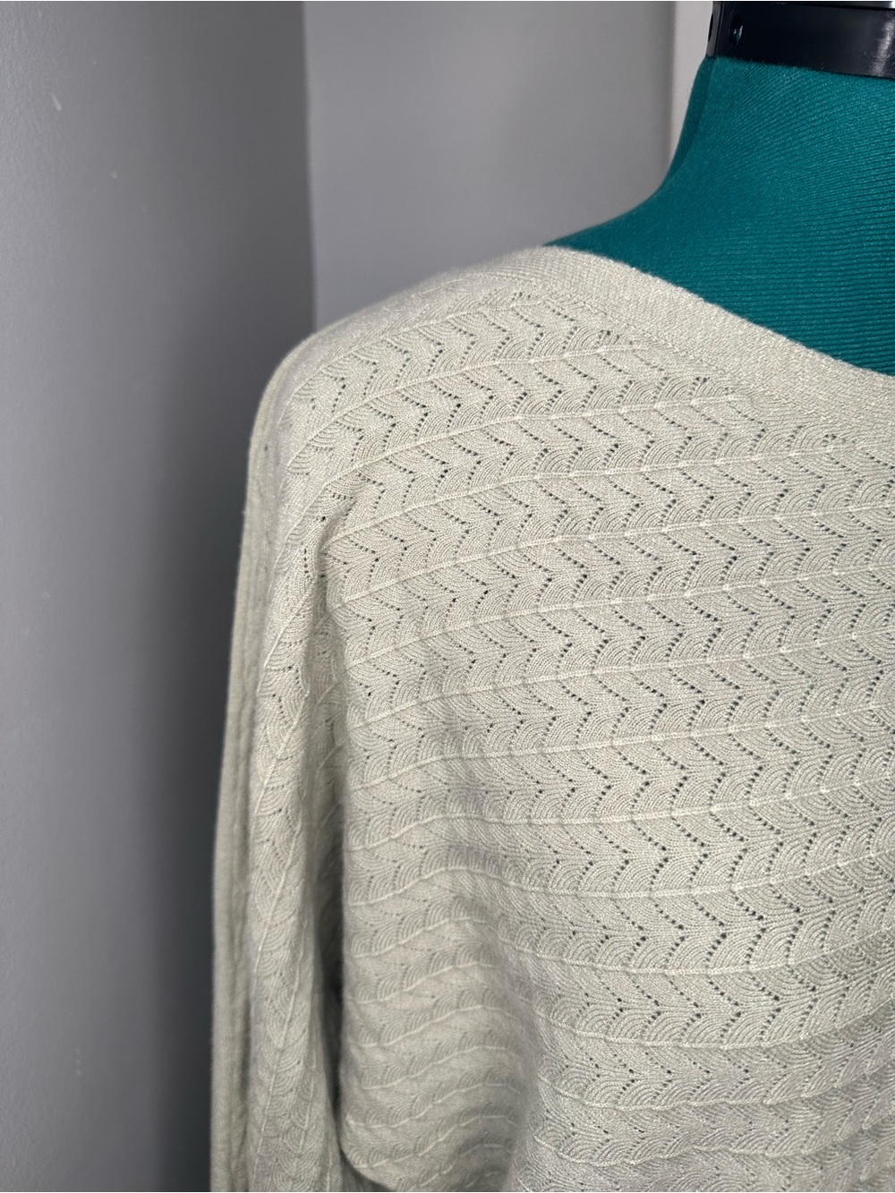 VILA Cream Textured Crew Neck Sweater - Picture 2 of 8